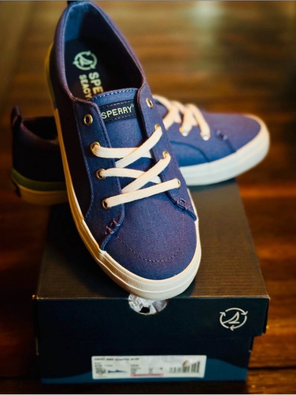 Sperry Bermuda SeaCycled Sneakers – Navy Canvas – Women’s Size 6 – NEW